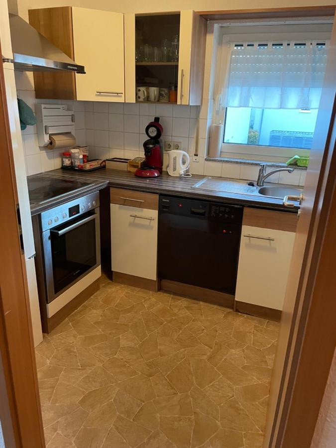 Ferienwohnung Mit 2 Zimmer, Kueche, Bad, In Саарбрюккен Экстерьер фото