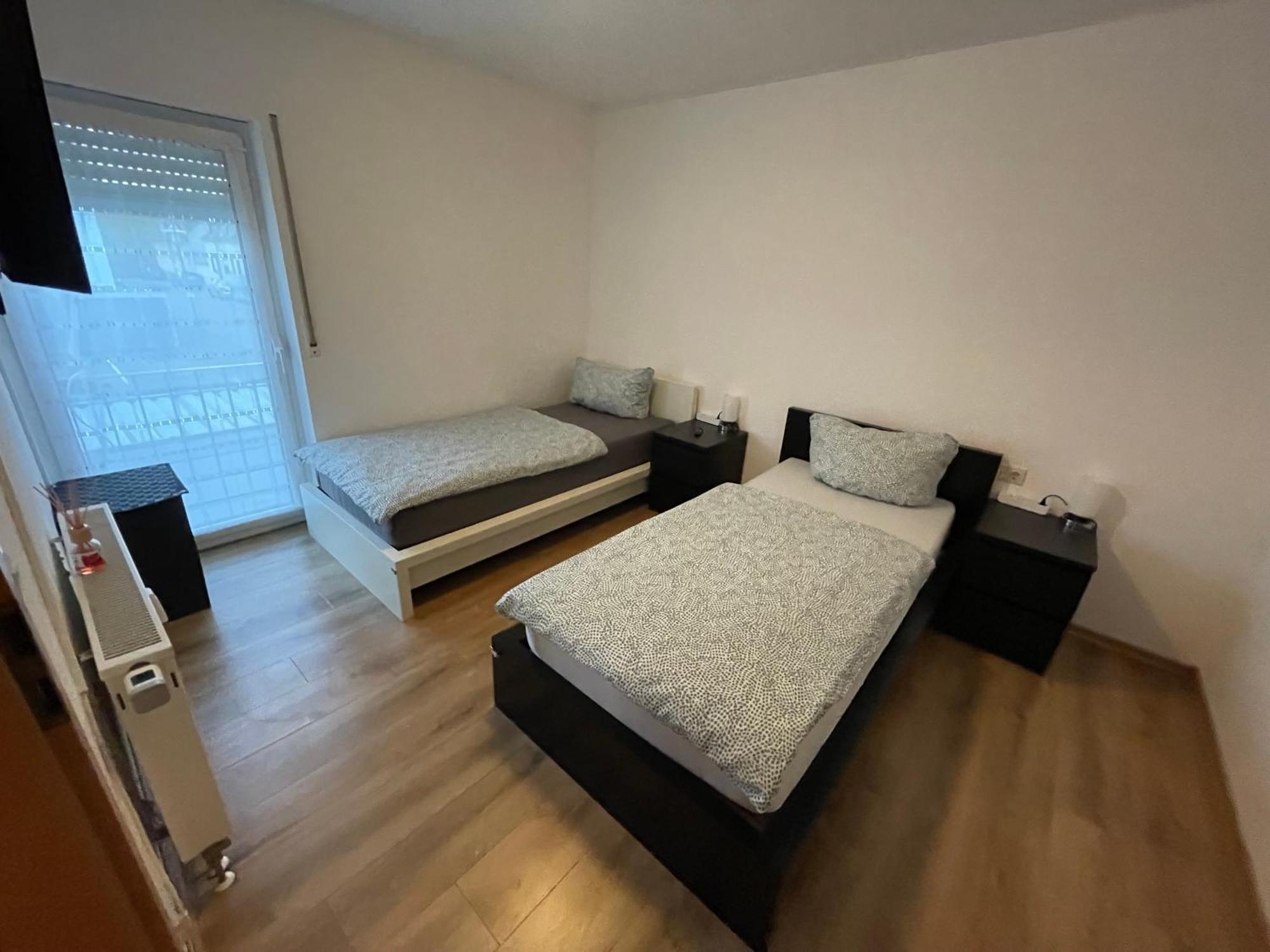 Ferienwohnung Mit 2 Zimmer, Kueche, Bad, In Саарбрюккен Экстерьер фото